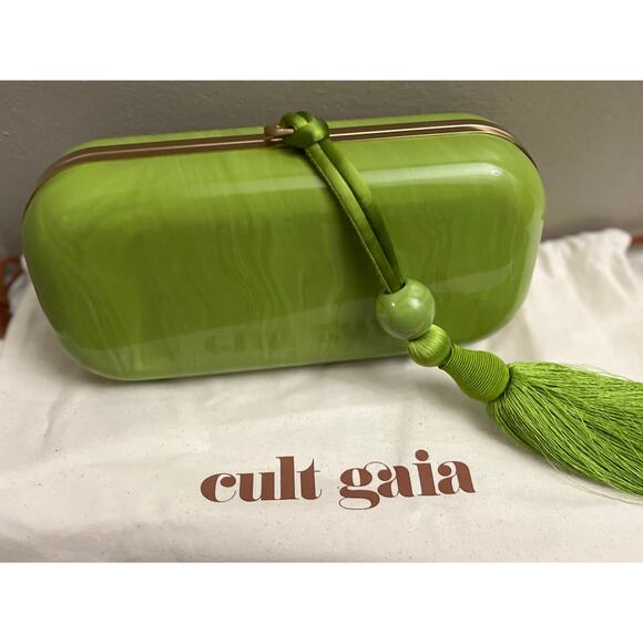 Cult Gaia
small Yasmin tassel-embellished clutch bag - Picture 4 of 10